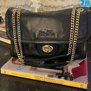 Coach LARGE RANGER FLAP CROSSBODY Black Classic Chic.